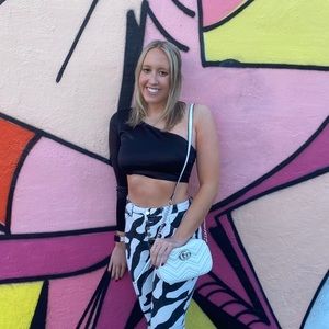 Meet your Posher, Alexa